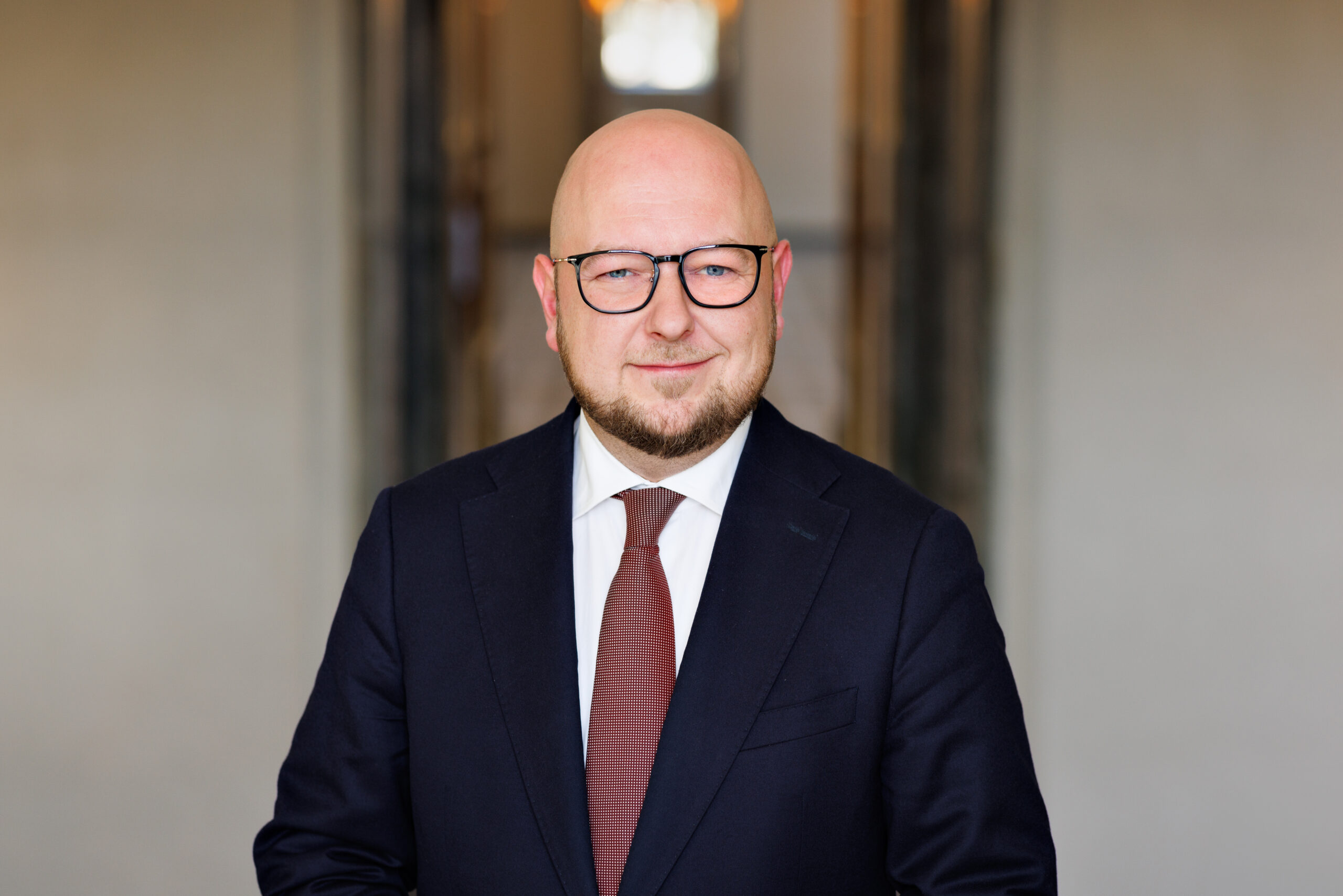SDP:n Joona Räsänen perussuomalaisille: Lopettakaa selittäminen ja iskekää laskelmat tiskiin